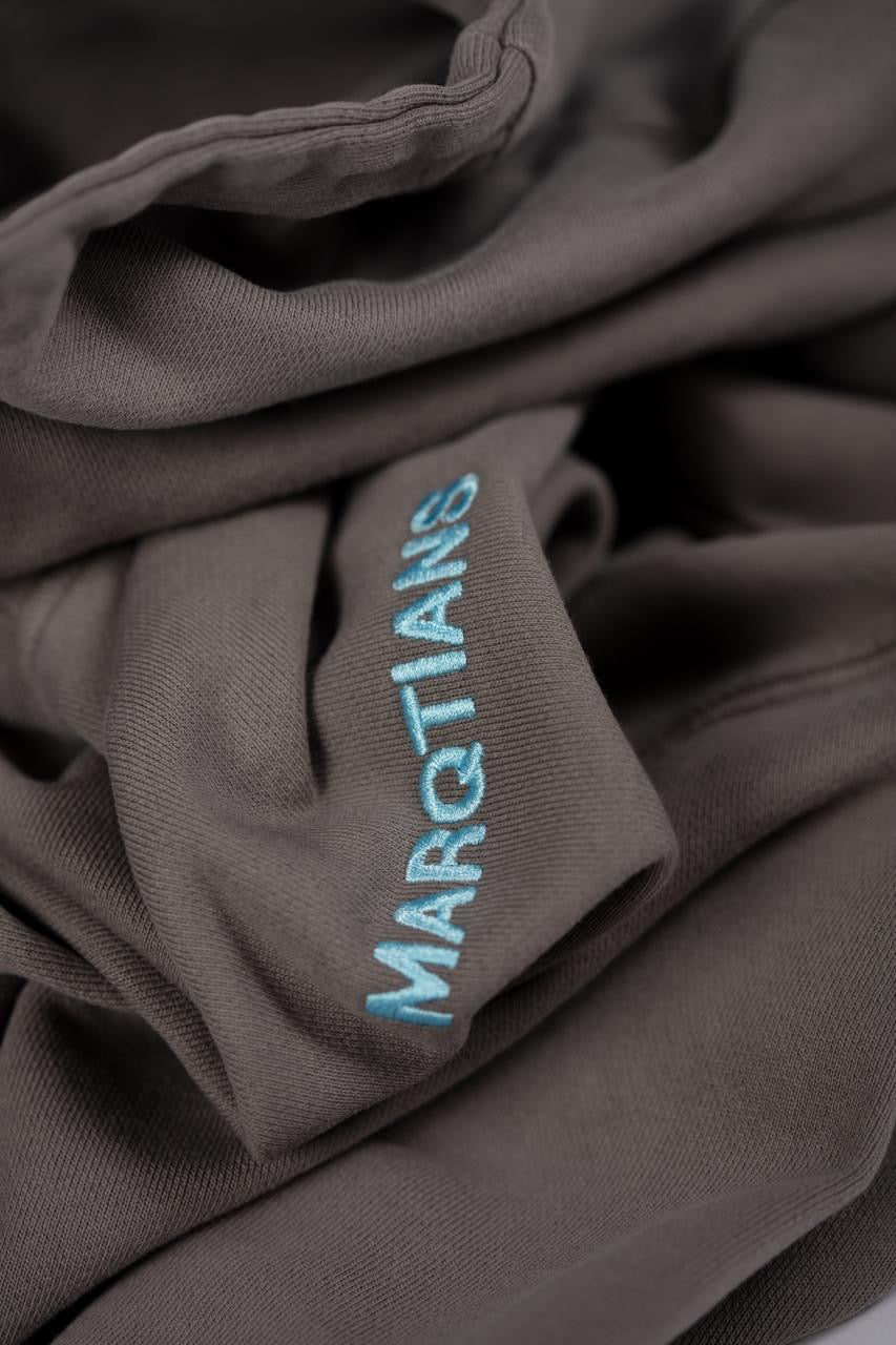 Sudadera gris pigmento