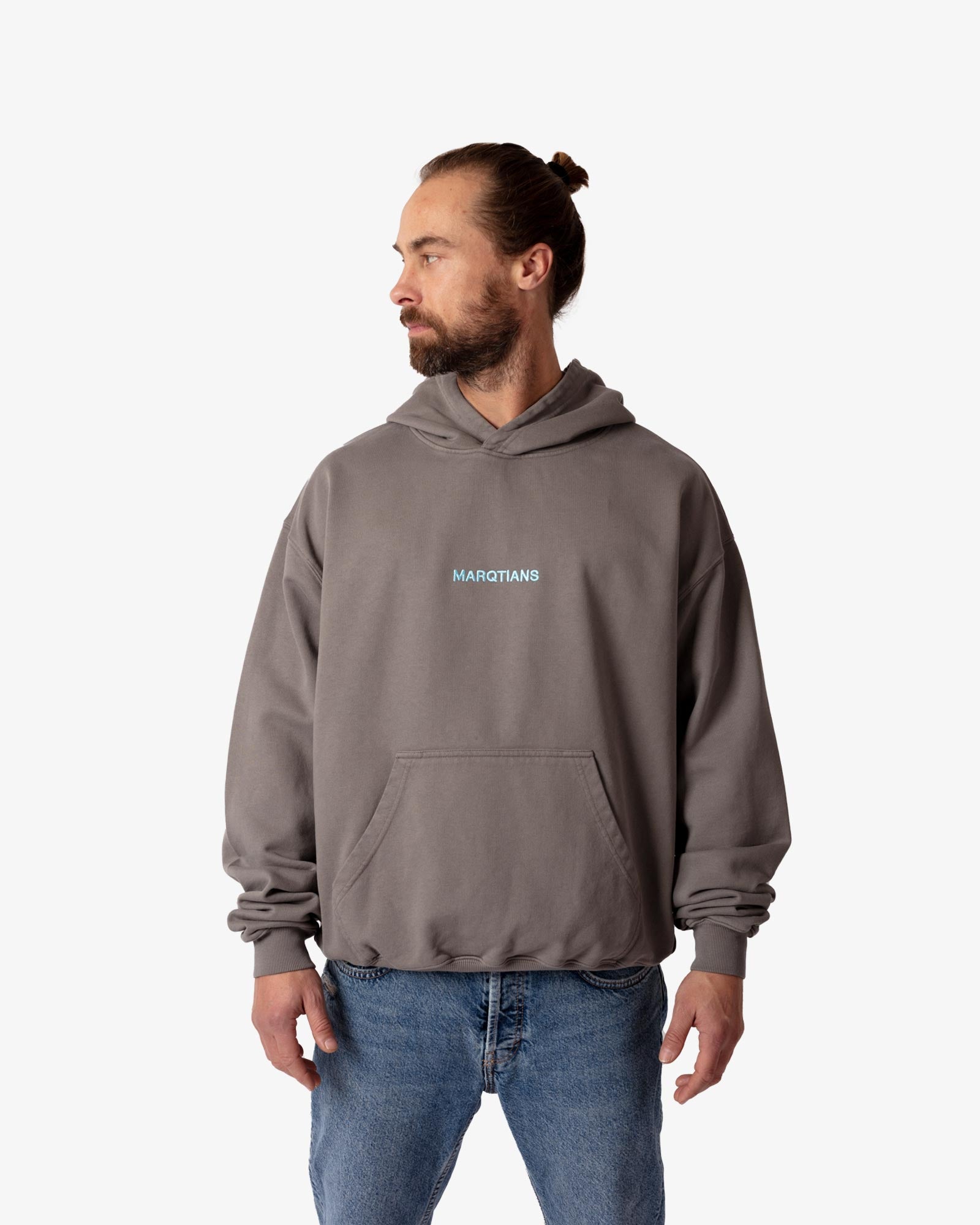 Sudadera gris pigmento